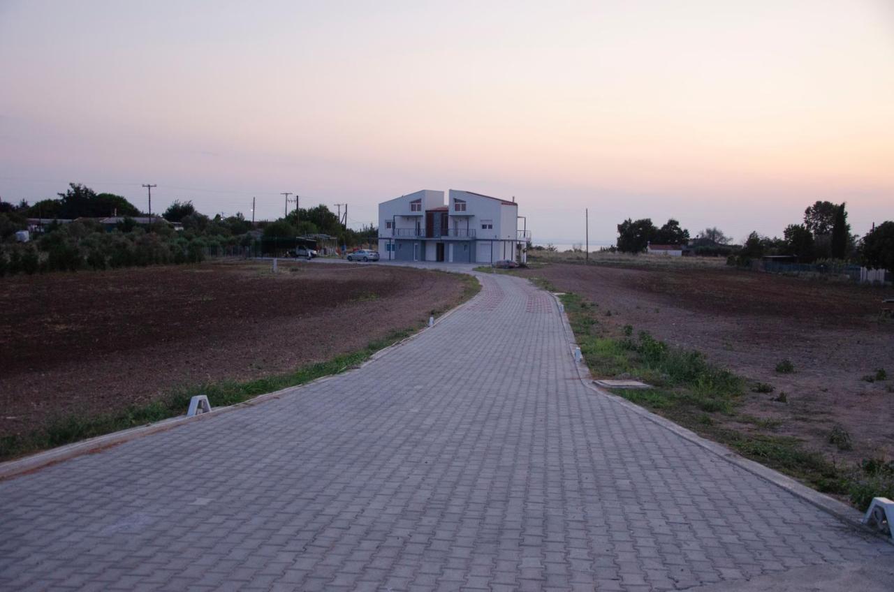 Garden'S Sunset Αvra Apartment Nea Michaniona Exterior foto